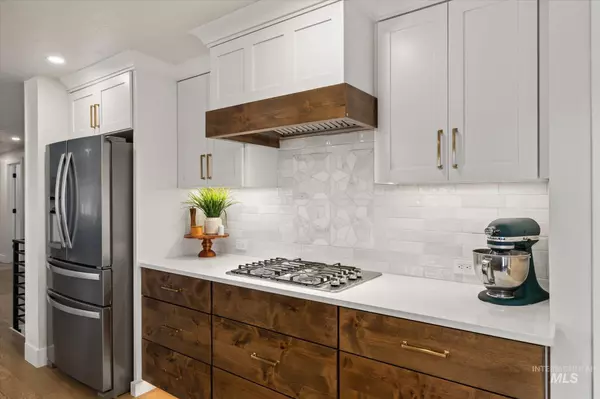 Boise, ID 83709-0149,600 S Queens Guard Way