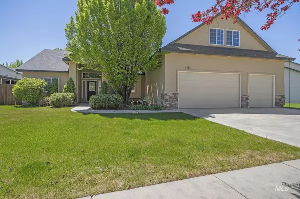 Meridian, ID 83642,1295 E Lake Creek Dr.