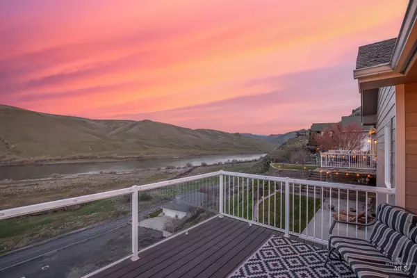 Asotin, WA 99402,45 Riverpoint Drive