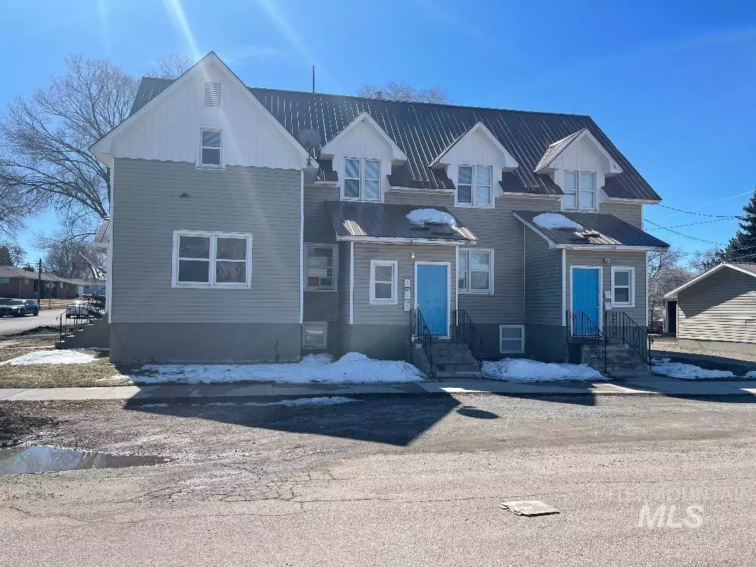 American Falls, ID 83211-1785,204 Lincoln St