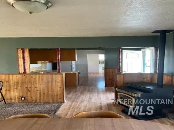 Melba, ID 83641,421 Randolph Drive