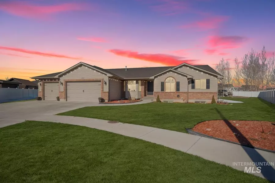 2829 Sandy Cir, Idaho Falls, ID 83401-4855