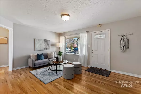 Boise, ID 83705,2911 W Cherry Lane