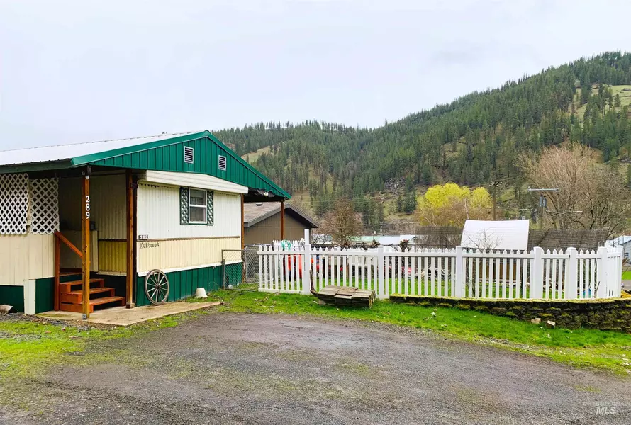 289 106th St, Orofino, ID 83544