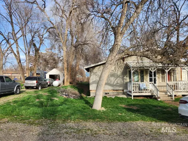 Adrian, OR 97901,509 3rd St