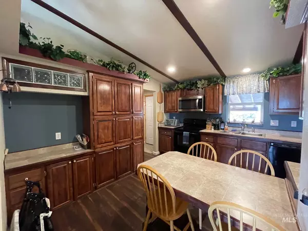 Brogan, OR 97903,5737 John Day Hwy