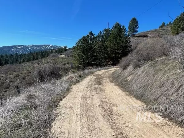 Boise, ID 83716,110 Sperry Lode Loop