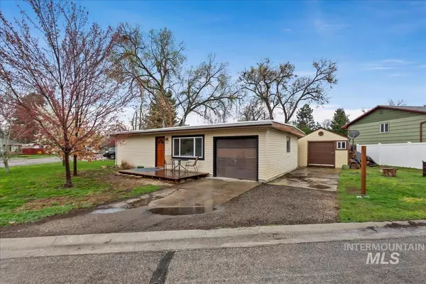 3821 W Targee St., Boise, ID 83705-3938