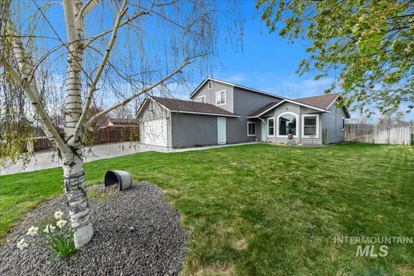 Homedale, ID 83628,506 Cascade Drive