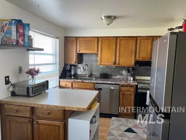 Pocatello, ID 83204,67 Mountain Dr