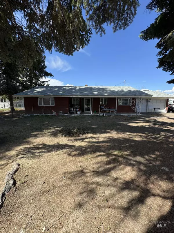 138 W Palmer Rd, , Burley, ID 83318