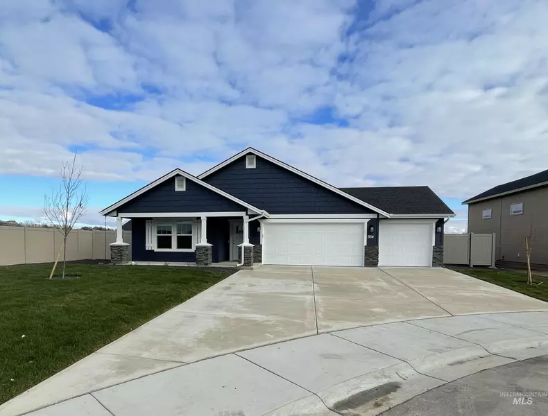 554 Limerick Ct, Middleton, ID 83644