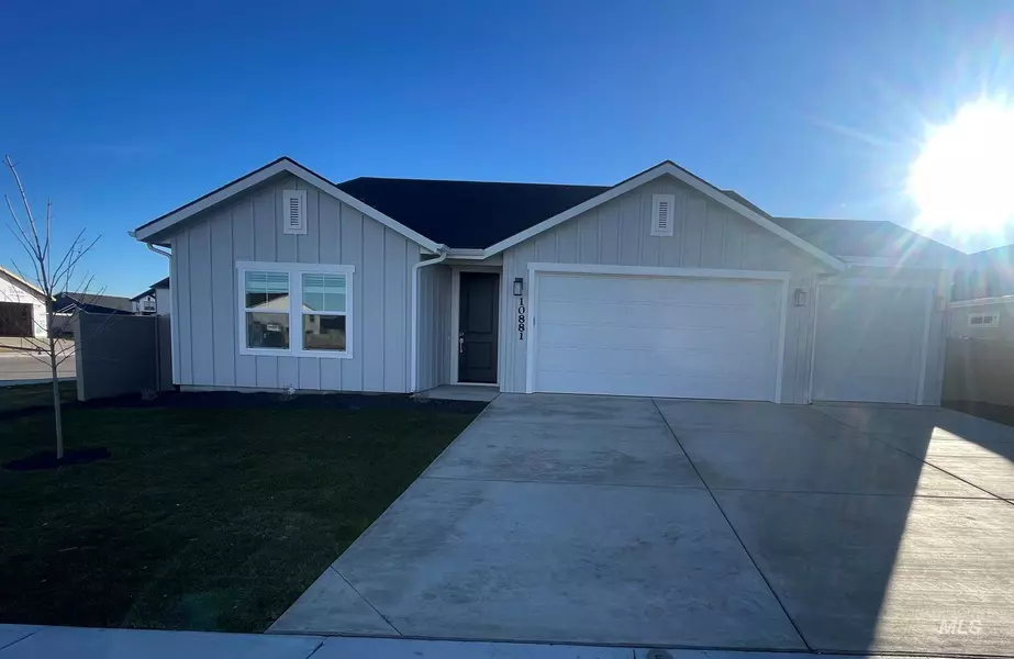 10881 Sky Dive St, Caldwell, ID 83605