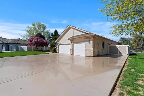 Meridian, ID 83642-2240,1955 N Aronmink Way