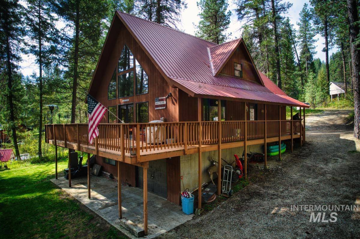 22 Ponderosa Way, Garden Valley, ID 83622