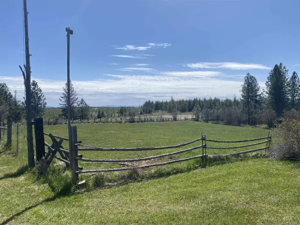 Orofino, ID 83544,65 Mountain Lovers Lane