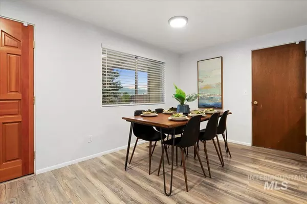 Boise, ID 83705,1205 Sunrise Rim Rd