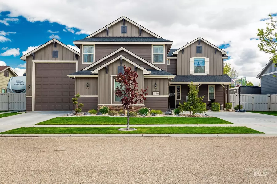 1146 White Horse Ridge Dr, Middleton, ID 83644