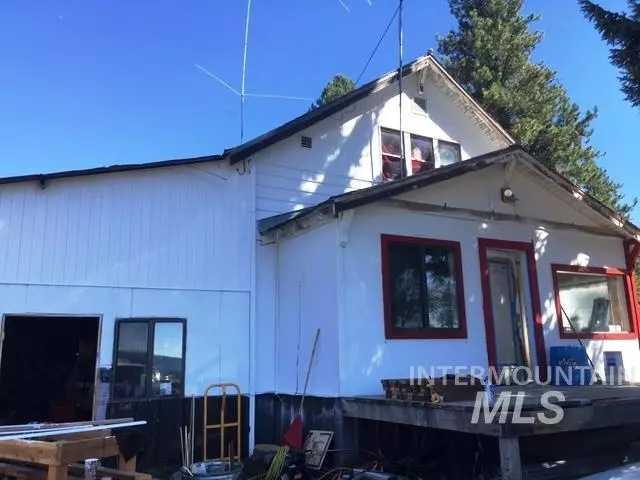 Mccall, ID 83638,695 S Samson Trail
