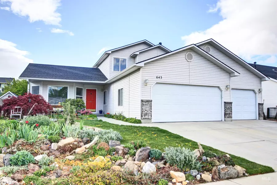 643 E Sedgewick St, Meridian, ID 83646