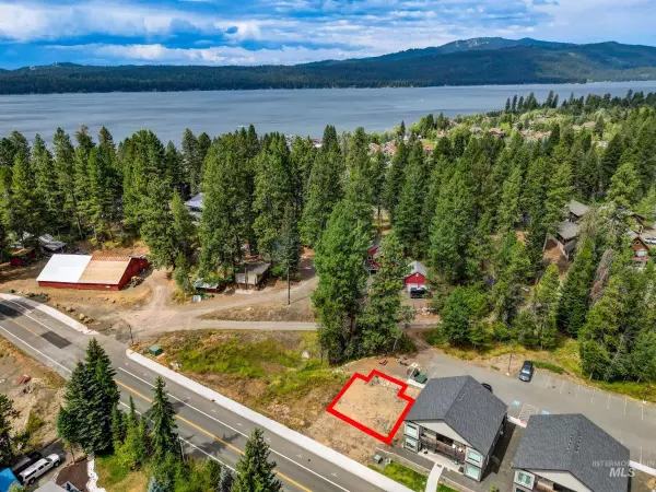 Mccall, ID 83638,593 Thompson Avenue
