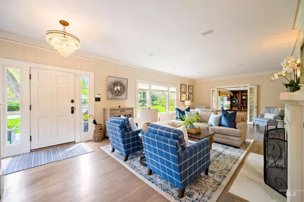 Boise, ID 83705-2208,1117 S Owyhee St