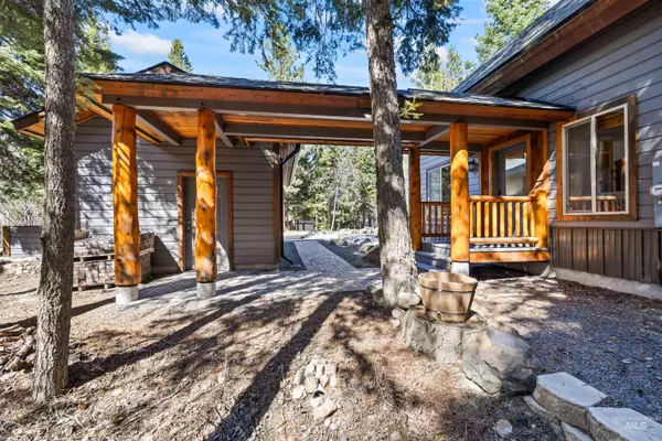 Mccall, ID 83638,1032 Fireweed Dr