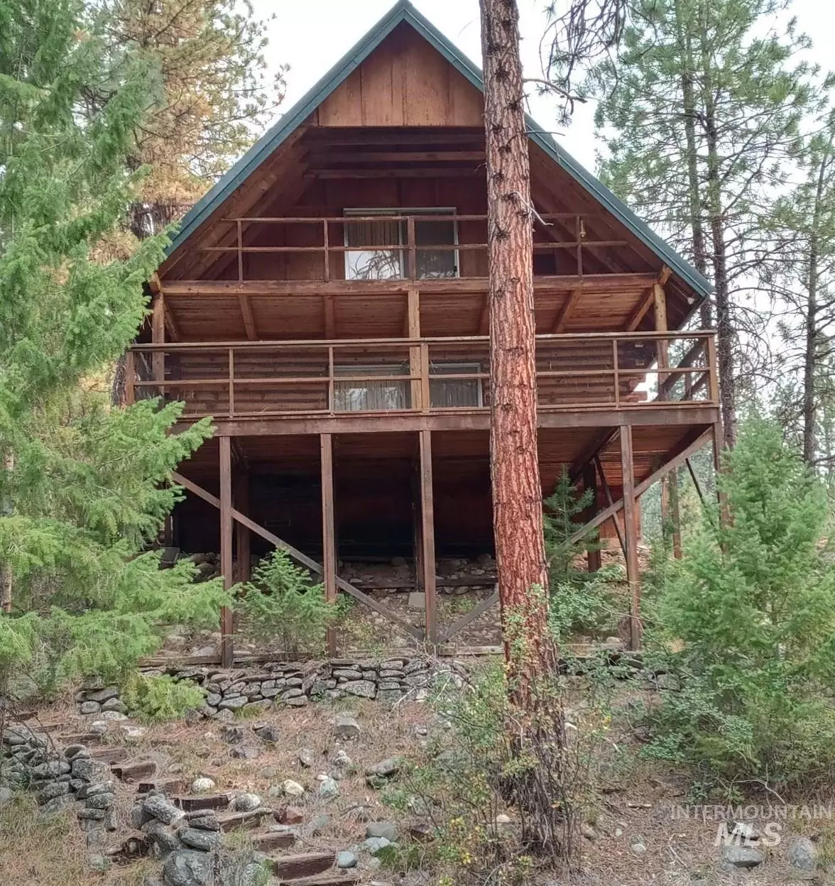 Lowman, ID 83637,11 Eightmile