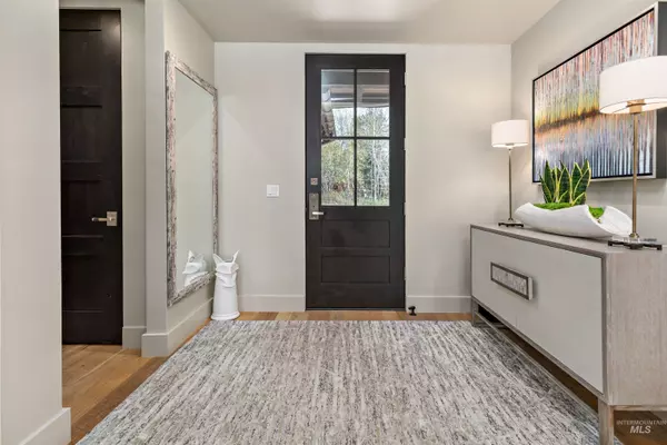 Mccall, ID 83638,1120 Shellworth Cir