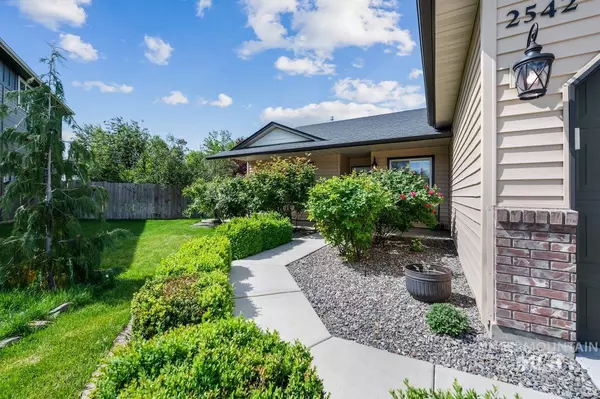 Meridian, ID 83646,2542 N Rough Stone Pl