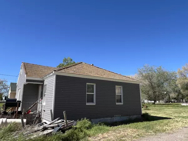 Burley, ID 83318,1760 Pleasantview Ln.