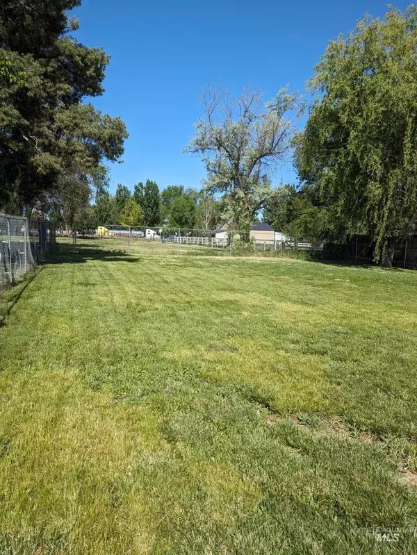 Caldwell, ID 83605,2612 Meadow Ave