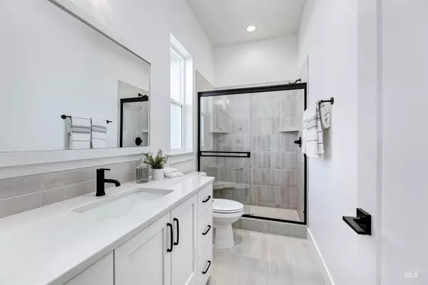 Star, ID 83669,12355 W Red Clover St.