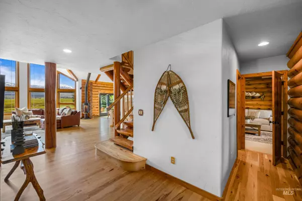 Mccall, ID 83638,14138 Pioneer Rd