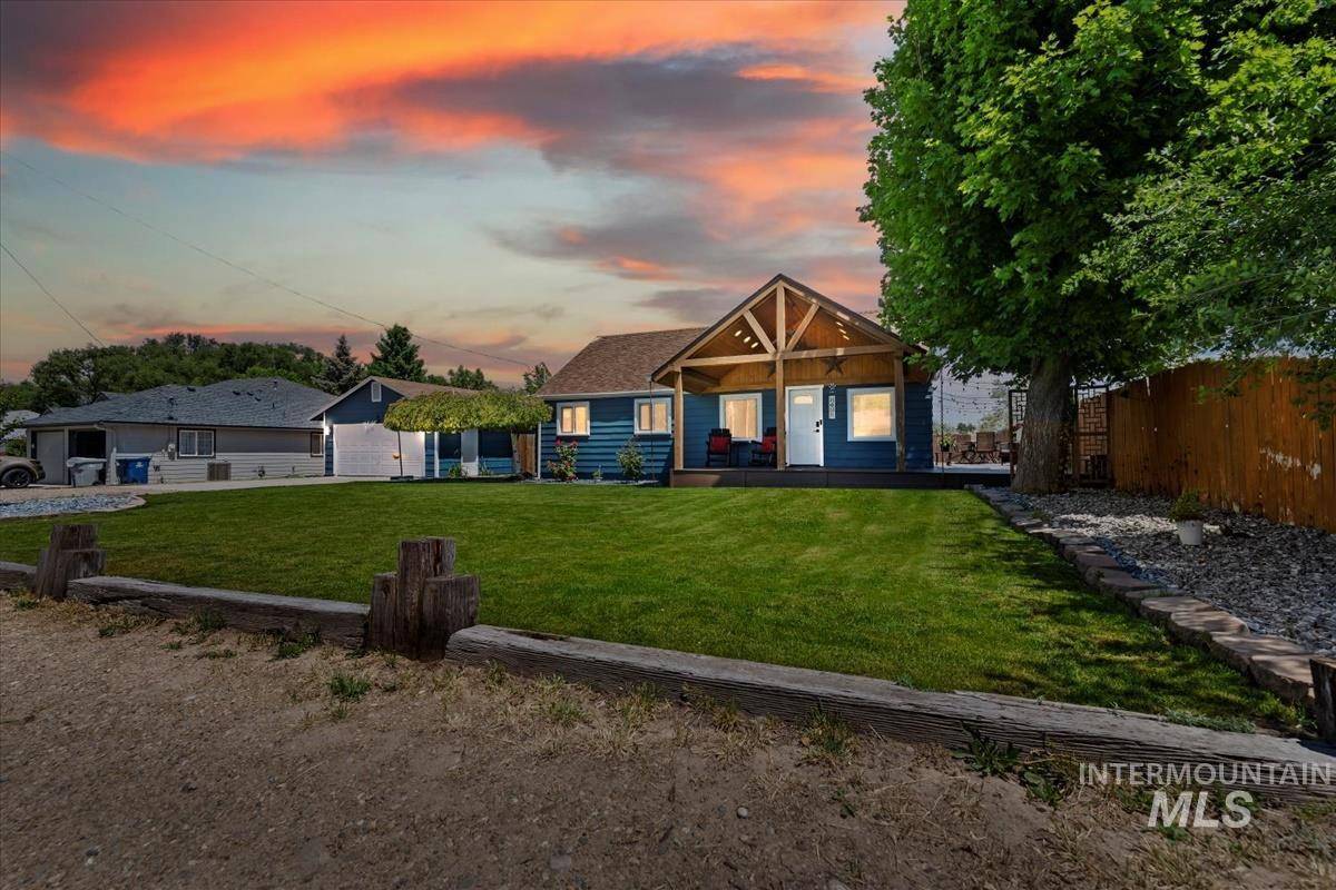 2123 Marshall Ave, Caldwell, ID 83605