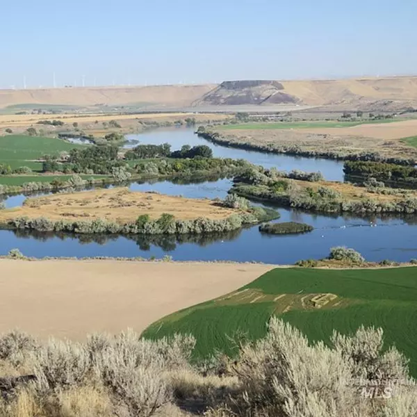 Glenns Ferry, ID 83623,TBD N Logan