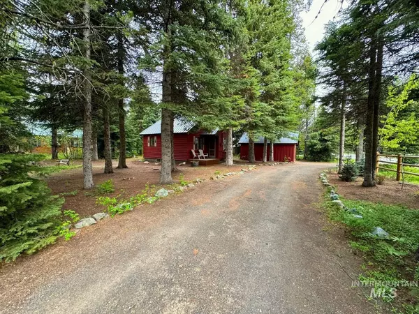 Mccall, ID 83638-3331,1904 Pilgrim Cove Rd