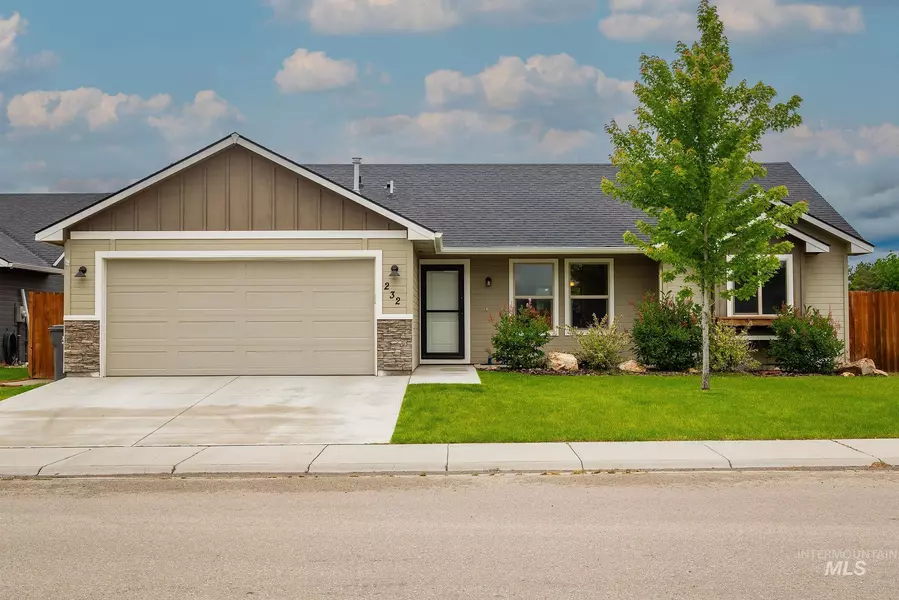 232 Union Pacific, Homedale, ID 83628