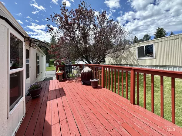 Moscow, ID 83843,605 N Almon #18