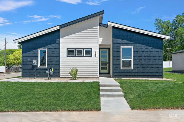 109 Albert Ln, Caldwell, ID 83605