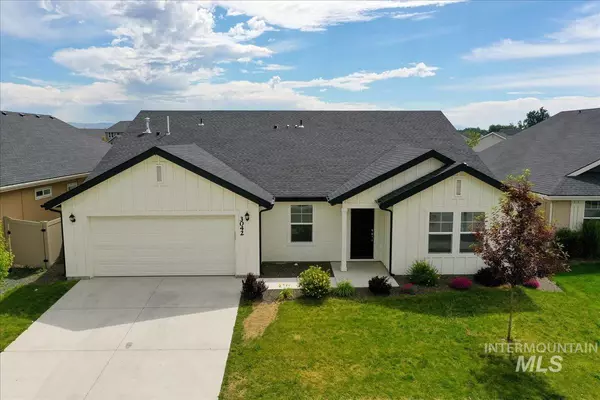 3042 N Greengate Way, Star, ID 83669