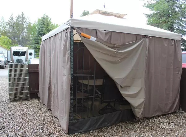 Cascade, ID 83611-9999,29 B Street