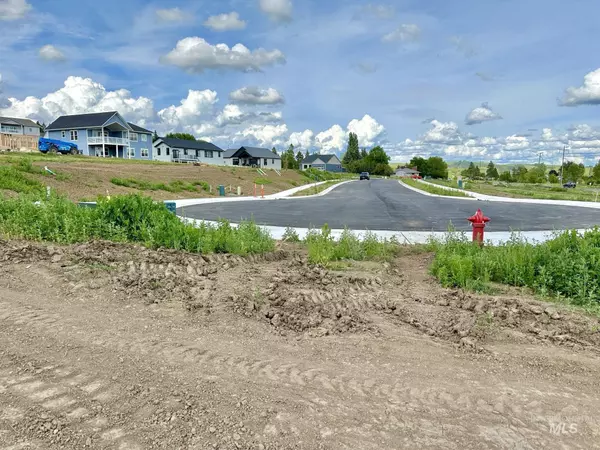 Moscow, ID 83843,2824 Cyprus Court