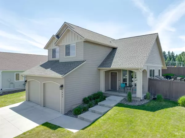 Moscow, ID 83843,1009 Aponi Place