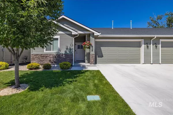 935 S Banner St, Nampa, ID 83686