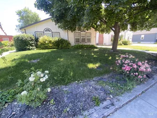 Nampa, ID 83651,126 N Yale St.