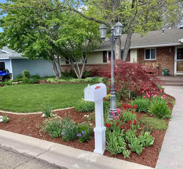 Caldwell, ID 83605,414 W Maple St