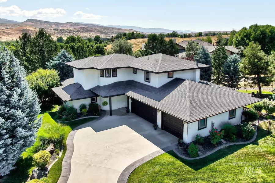 13122 N Lookout Circle, Boise, ID 83714