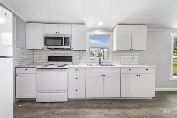 Murtaugh, ID 83344,107 7th St E