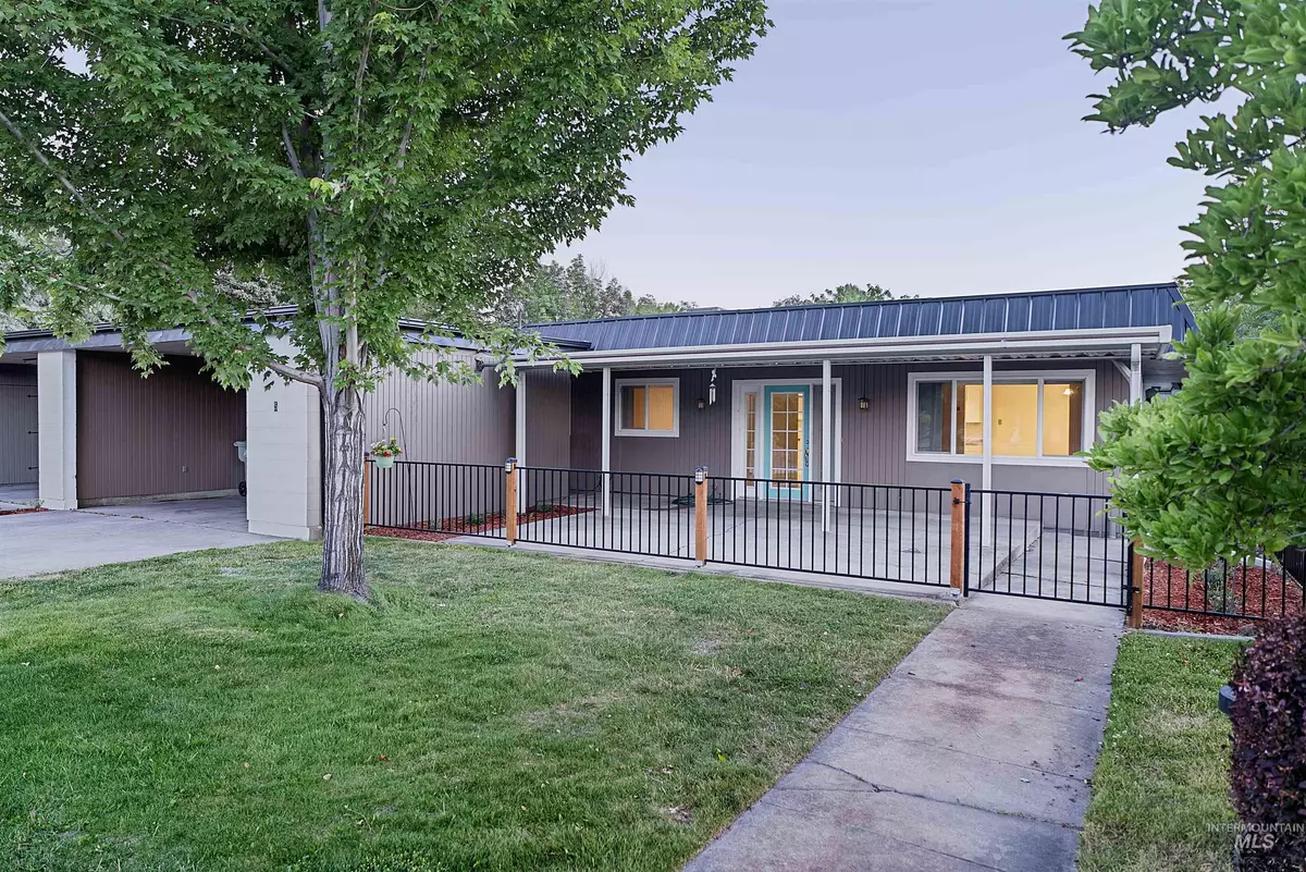 Boise, ID 83714-0000,6881 W State St